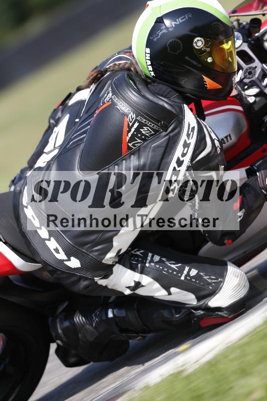 /45 10.08.2025 Plüss Moto Sport ADR/Freies Fahren/611